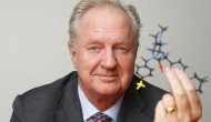 FDA批准Acadia帕金森症躁狂药物NUPLAZID™