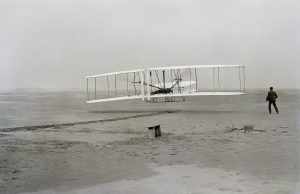1600px-First_flight2
